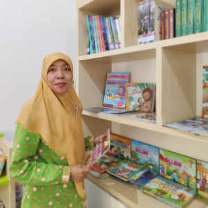 MAHARRANI NURATIKA PUTRI, S.Pd,