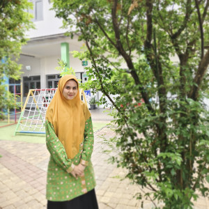 PUTRI NURAINI H, S.S